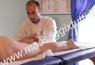 trattamenti rilassanti cagliari massaggiatore massaggi